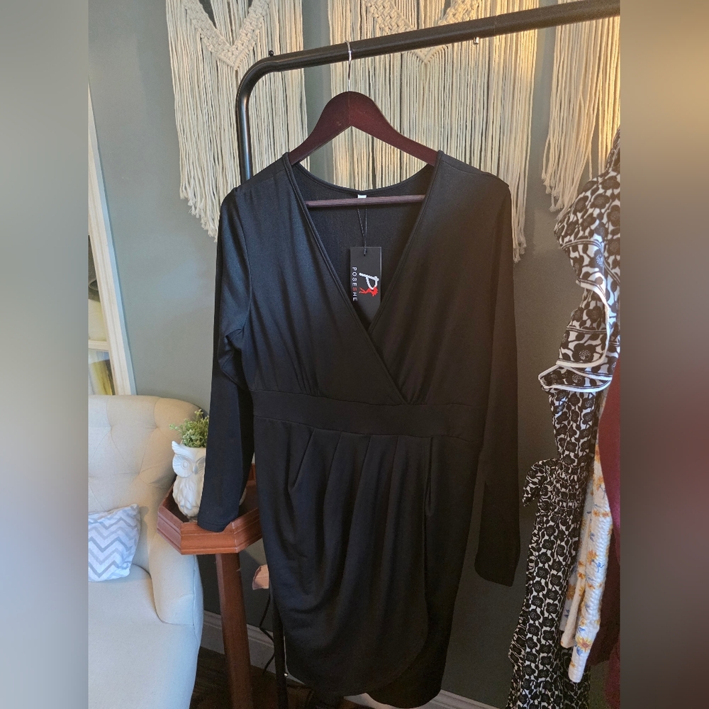 NWT Poseshe Black Long Sleeve V-Neck Midi Dress Size XL